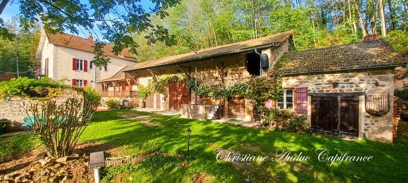 Maison - 160 m² - 9 pièces