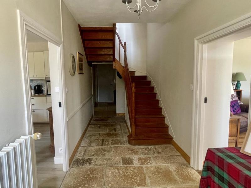 Propriété - 136 m² - 4 pièces