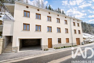 Immeuble - 334 m²