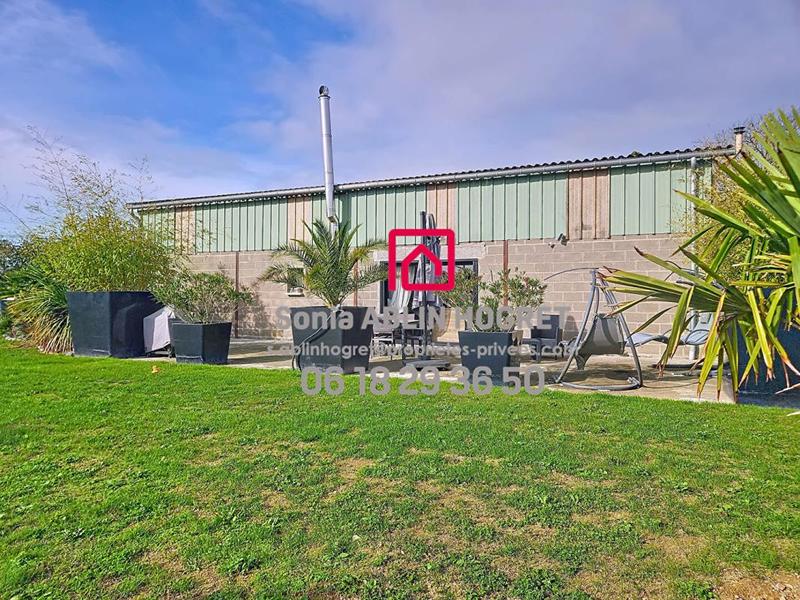 Maison - 220 m² - 5 pièces