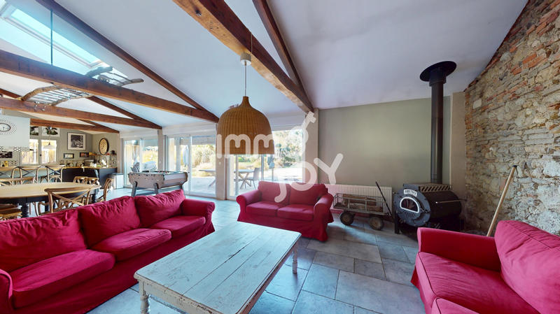 Maison - 308 m² - 6 pièces