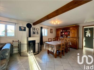 Maison - 84 m² - 5 pièces