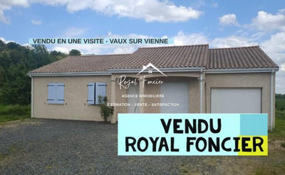 Maison - 90 m² - 4 pièces