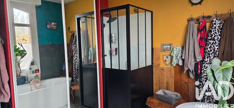 Maison - 93 m² - 4 pièces