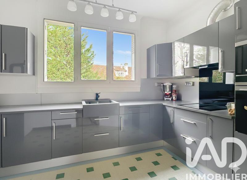 Maison - 110 m² - 6 pièces