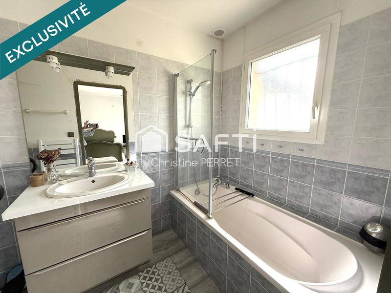 Maison - 107 m² - 4 pièces