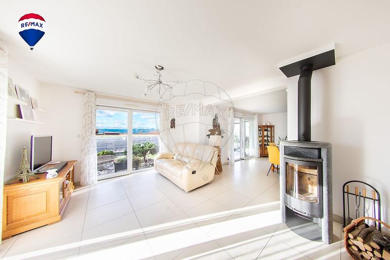 Maison - 142 m² - 5 pièces