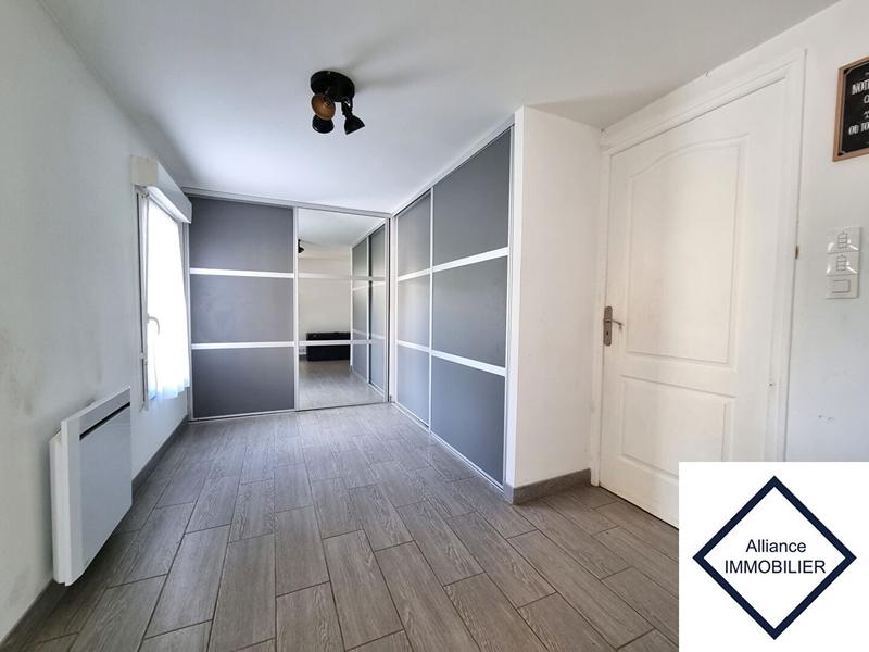 Maison - 196 m² - 7 pièces