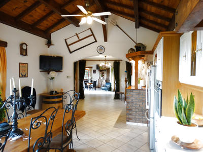 Local commercial - 200 m²