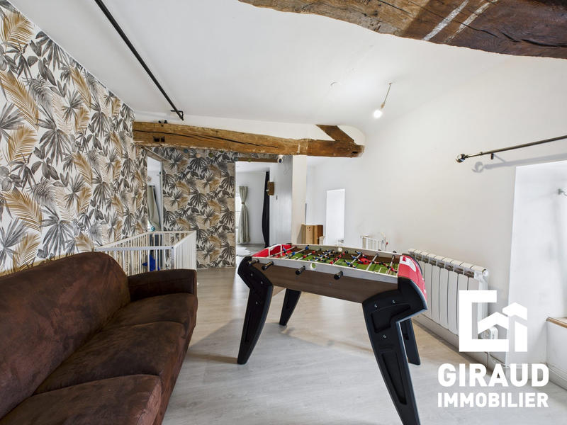 Maison - 155 m² - 7 pièces