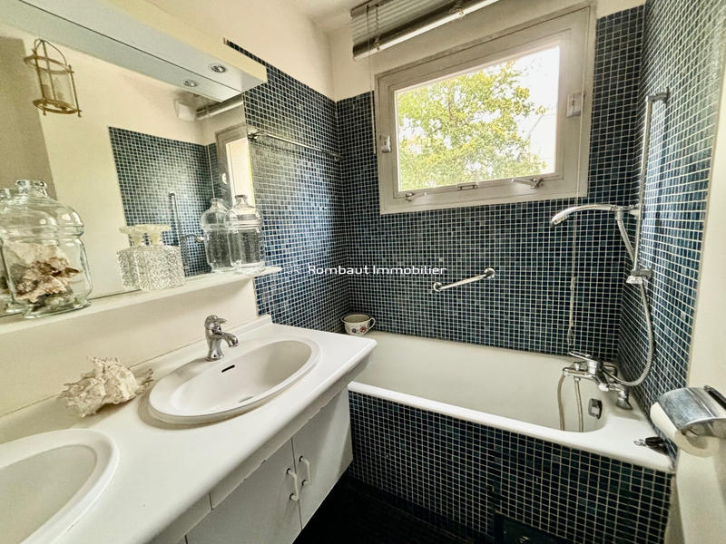 Appartement - 85 m² - 5 pièces