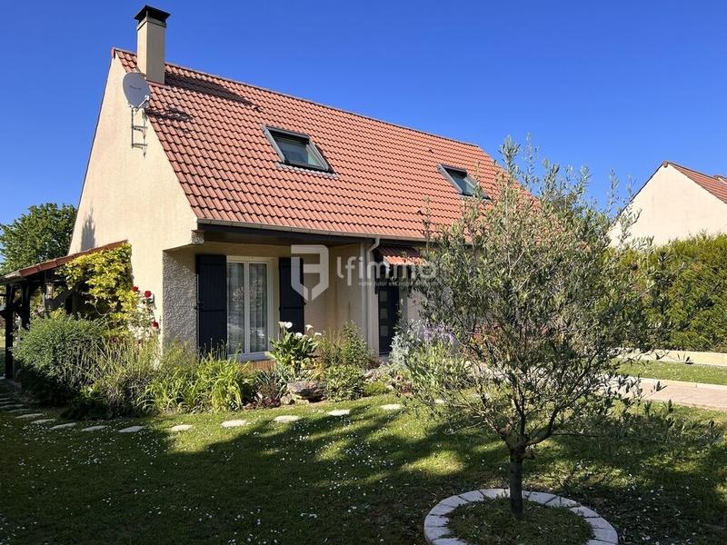 Pavillon - 133 m² - 6 pièces