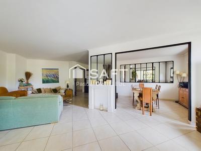 Appartement - 145 m² - 7 pièces