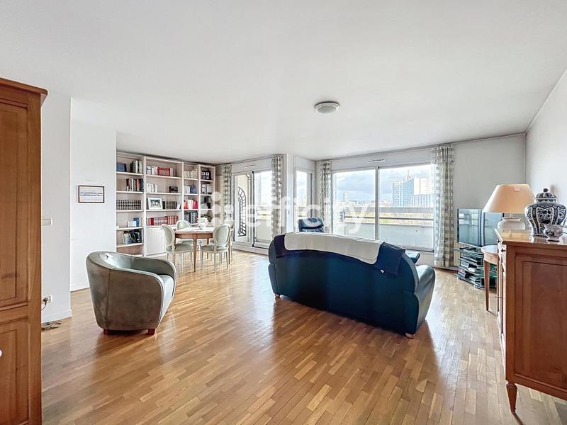 Appartement - 107 m² - 5 pièces