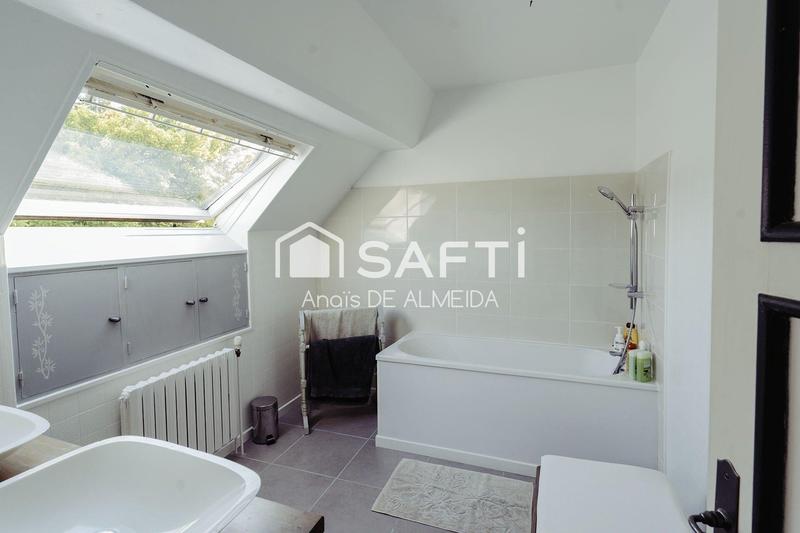 Maison - 217 m² - 9 pièces