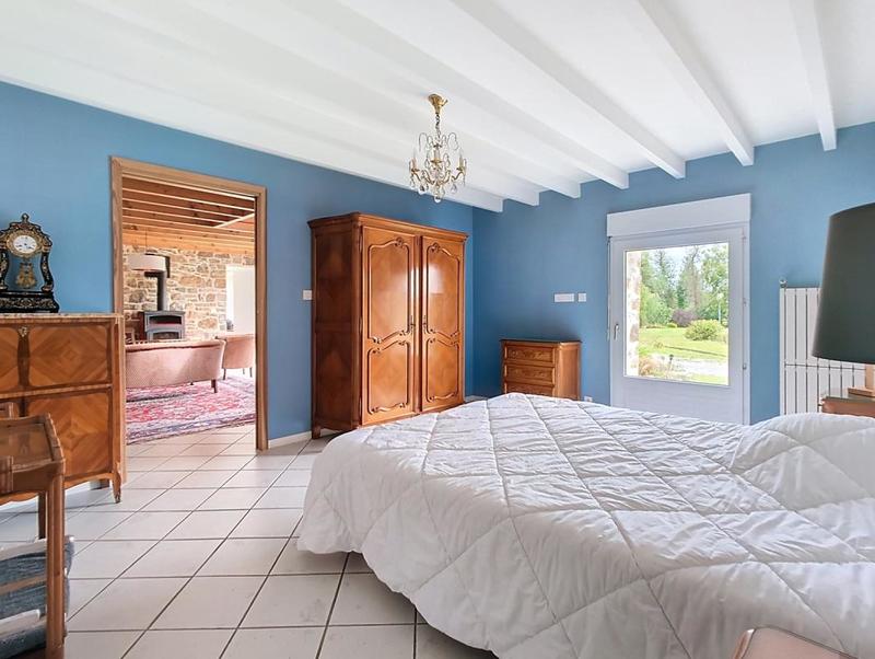 Longère - 220 m² - 9 pièces