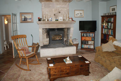 Maison en pierre - 305 m² - 7 pièces