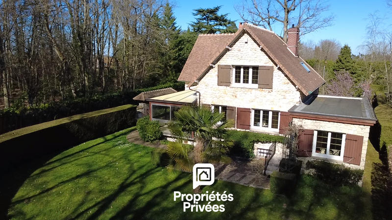 Maison - 176 m² - 6 pièces