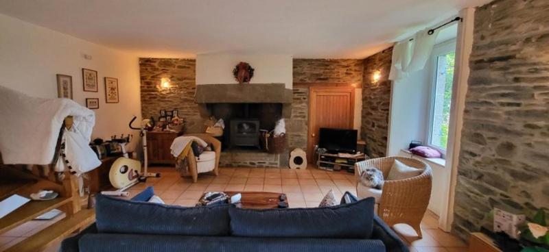 Maison - 310 m² - 6 pièces