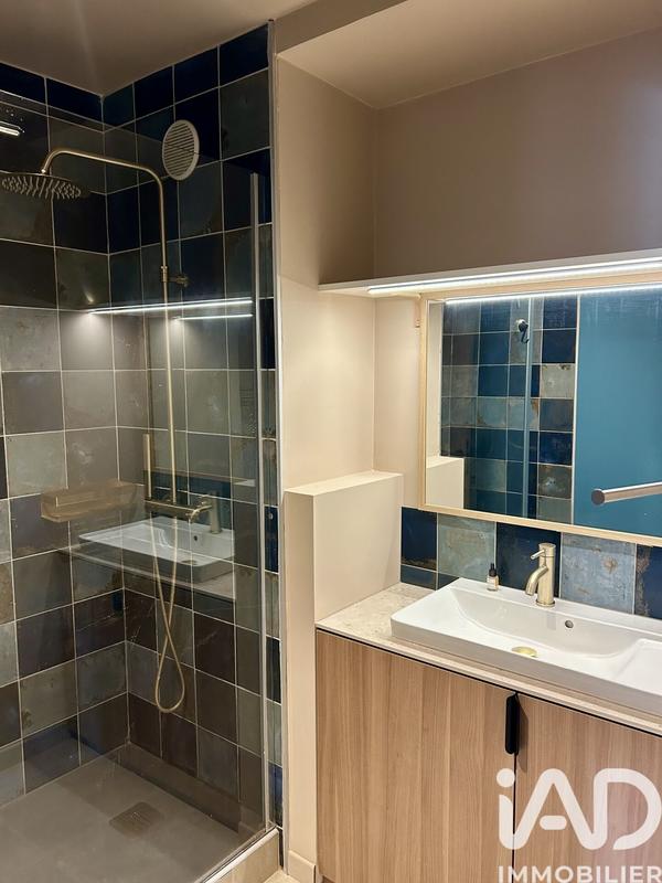 Appartement - 85 m² - 5 pièces