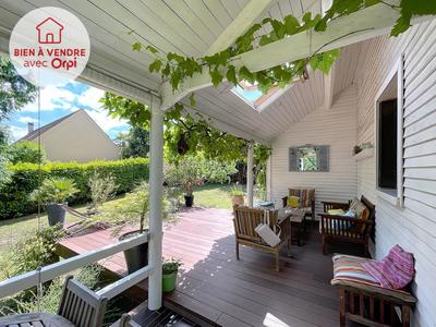 Maison - 140 m² - 5 pièces