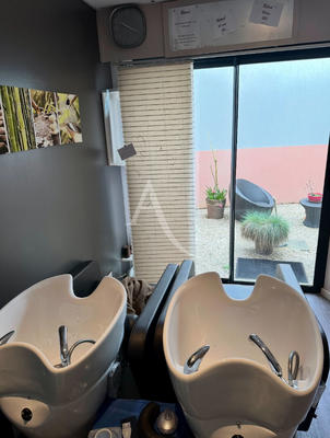 Fonds de commerce - 145 m²