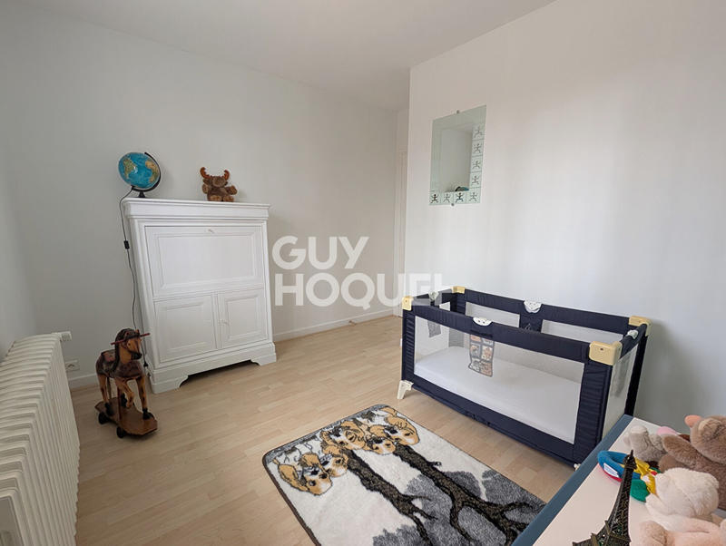 Maison - 198 m² - 8 pièces