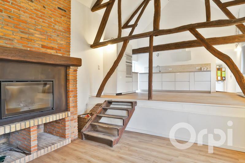 Maison - 275 m² - 10 pièces