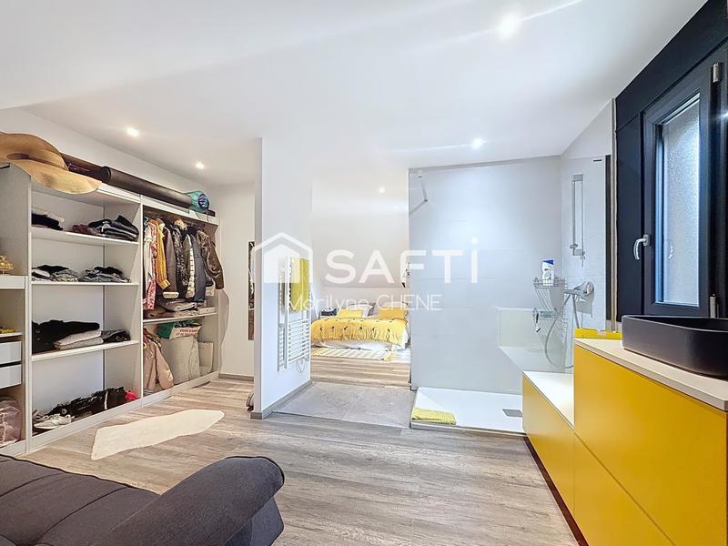 Maison - 140 m² - 5 pièces