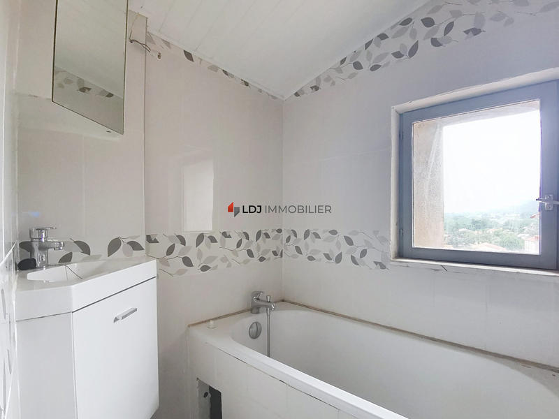 Maison ancienne - 80 m² - 4 pièces