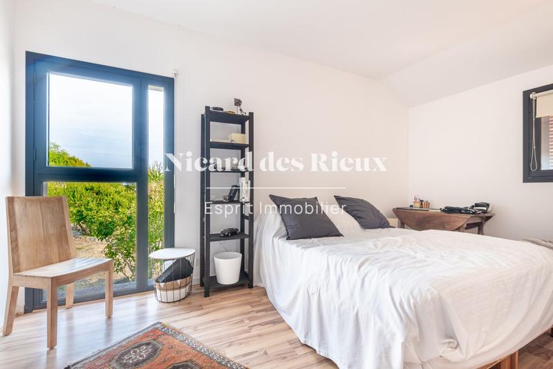 Maison - 179 m² - 8 pièces