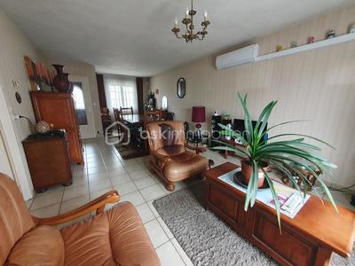 Maison jumelée - 88 m² - 6 pièces