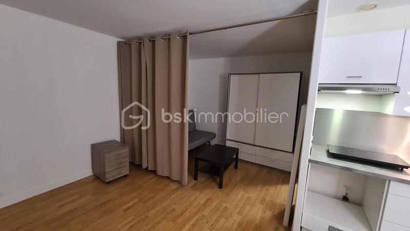 Studio - 27 m² - 1 pièce