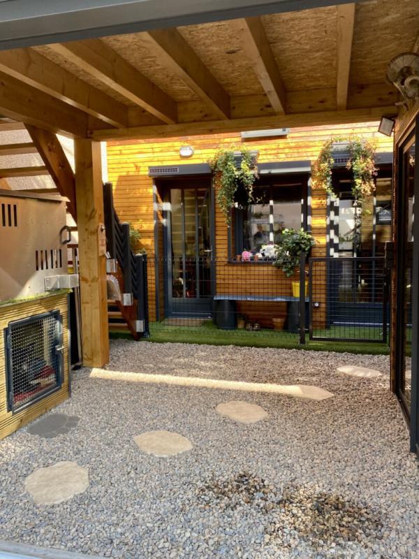 Loft - 140 m² - 4 pièces