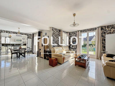 Maison - 138 m² - 5 pièces