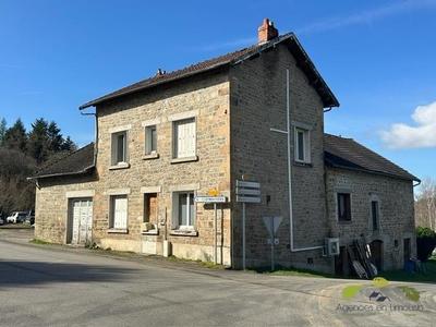 Maison - 180 m² - 9 pièces