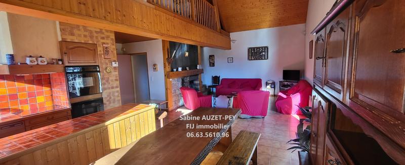 Châlet - 204 m² - 5 pièces
