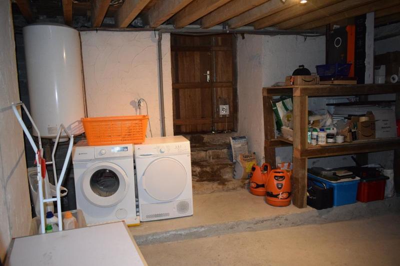 Maison - 121 m² - 9 pièces