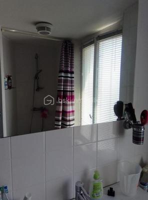 Château - 87 m² - 4 pièces