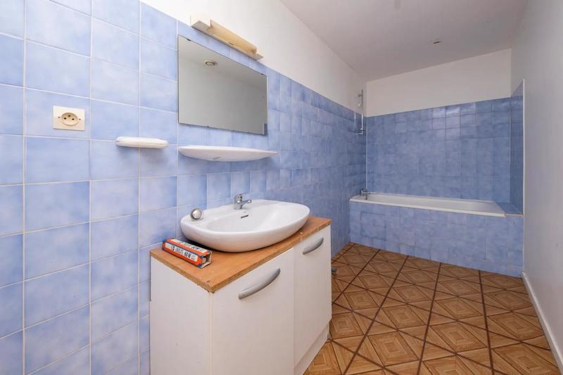 Maison - 333 m² - 15 pièces