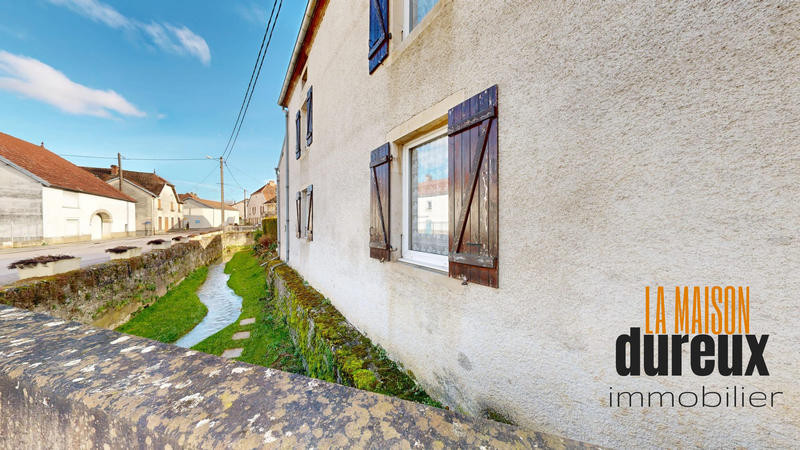 Maison ancienne - 97 m² - 3 pièces