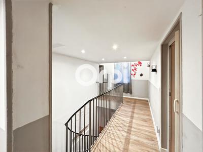 Maison - 162 m² - 4 pièces