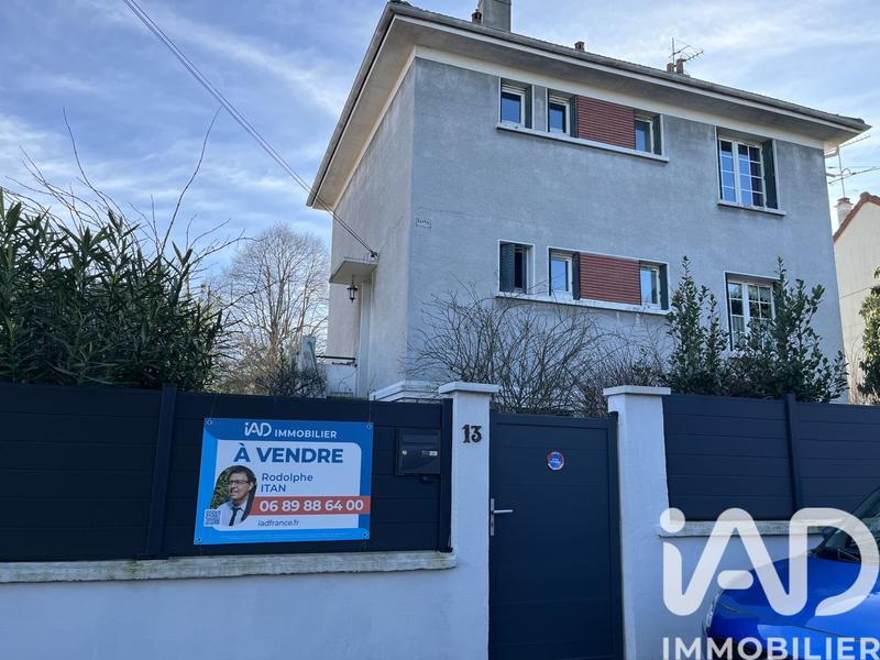Maison - 140 m² - 6 pièces