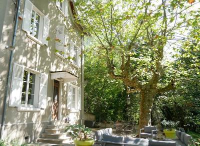 Villa - 235 m² - 7 pièces