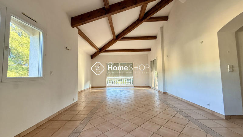 Villa - 143 m² - 5 pièces