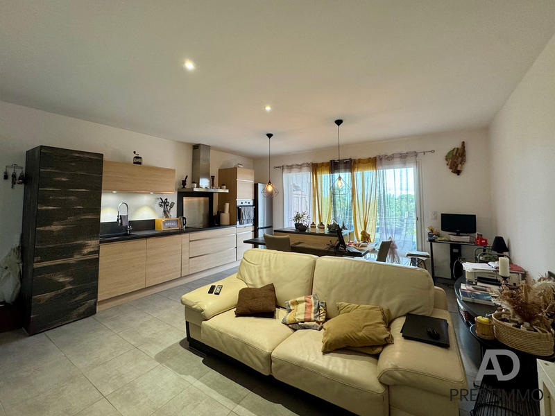 Appartement - 62 m² - 3 pièces