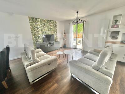 Maison - 104 m² - 5 pièces