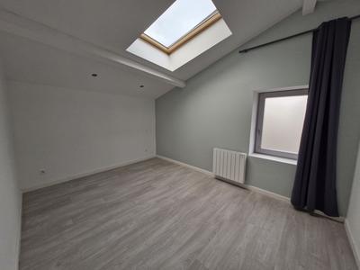 Appartement - 75 m² - 4 pièces