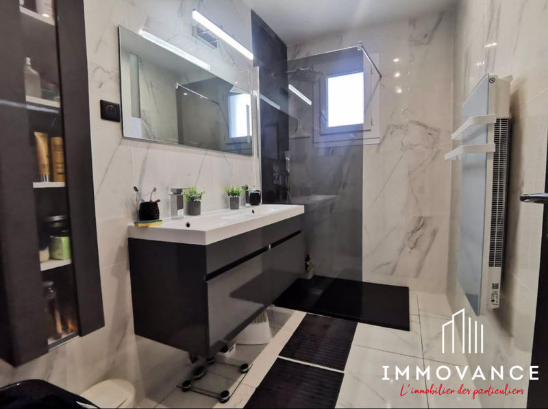 Villa - 100 m² - 4 pièces