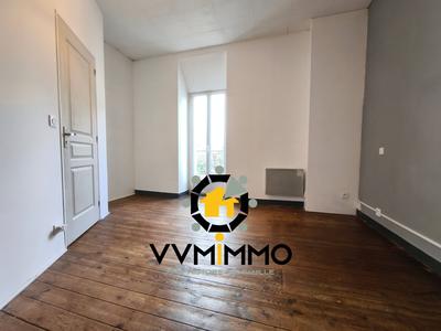 Maison - 96 m² - 3 pièces